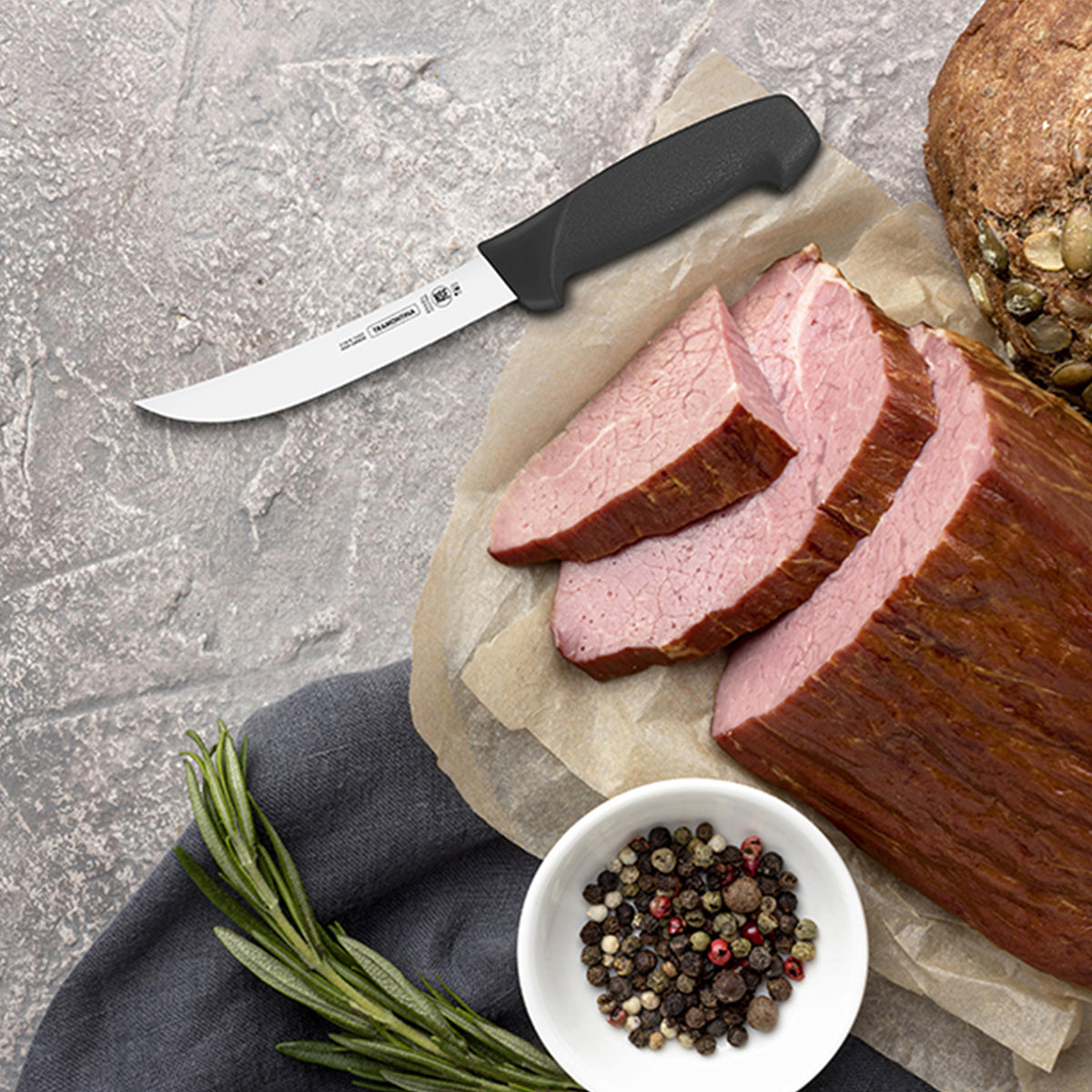 Cuchillo Deshuesador Flexible 6 Pulgadas con Mango Negro