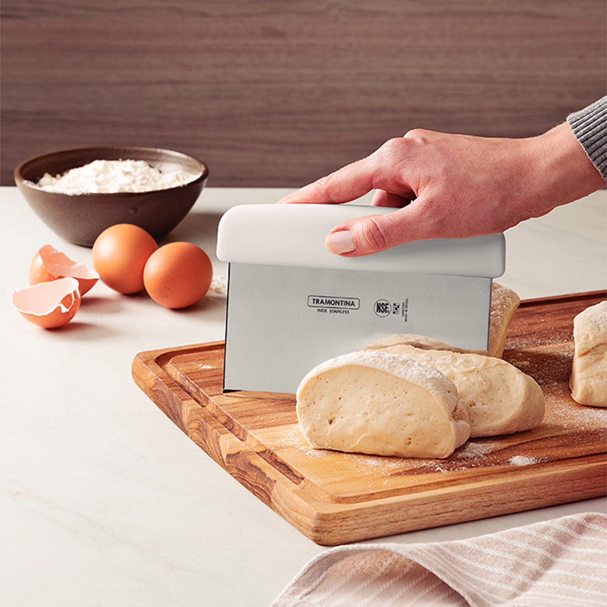 Raspador Corta Masa Acero Inoxidable 15x7 cm Mango Plástico